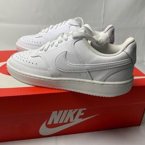 Nike Women Court Vision Shoes